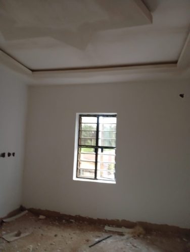 Interior and exterior wall screeding designs